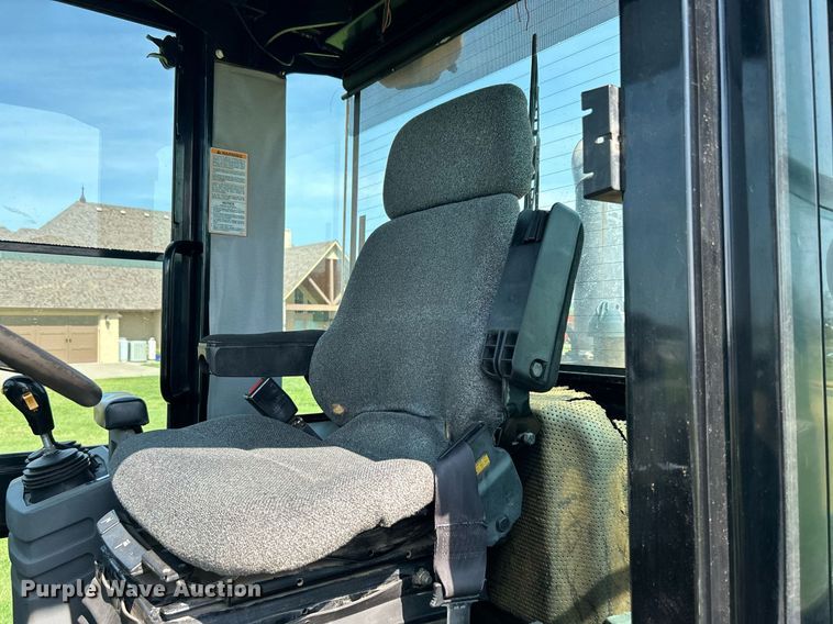 image for item DI7942 2001 Caterpillar 924G  wheel loader