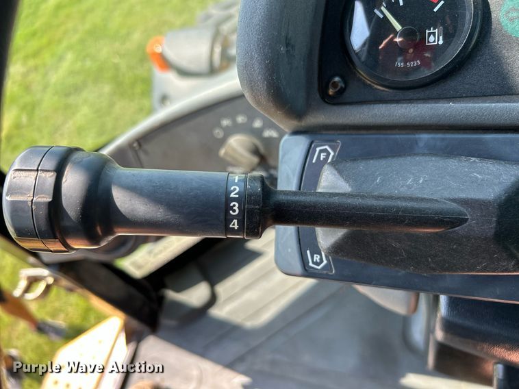 image for item DI7942 2001 Caterpillar 924G  wheel loader