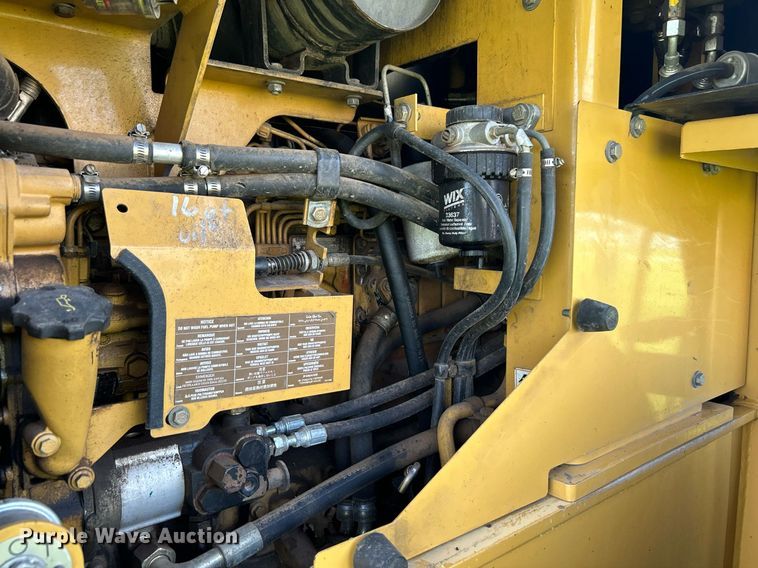 image for item DI7942 2001 Caterpillar 924G  wheel loader