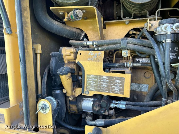 image for item DI7942 2001 Caterpillar 924G  wheel loader