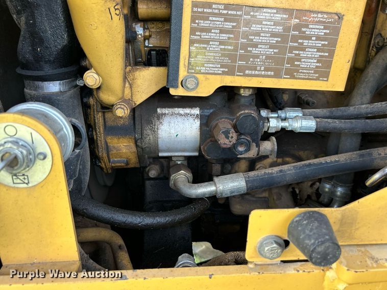 image for item DI7942 2001 Caterpillar 924G  wheel loader