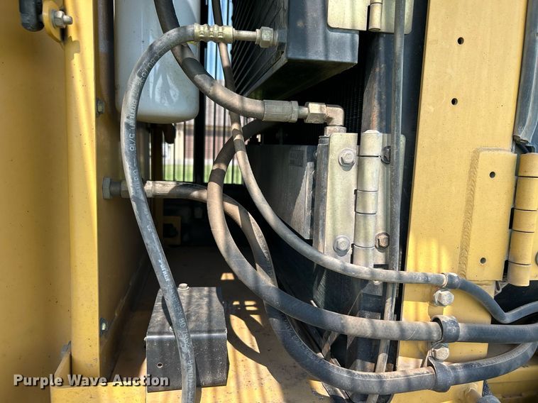 image for item DI7942 2001 Caterpillar 924G  wheel loader