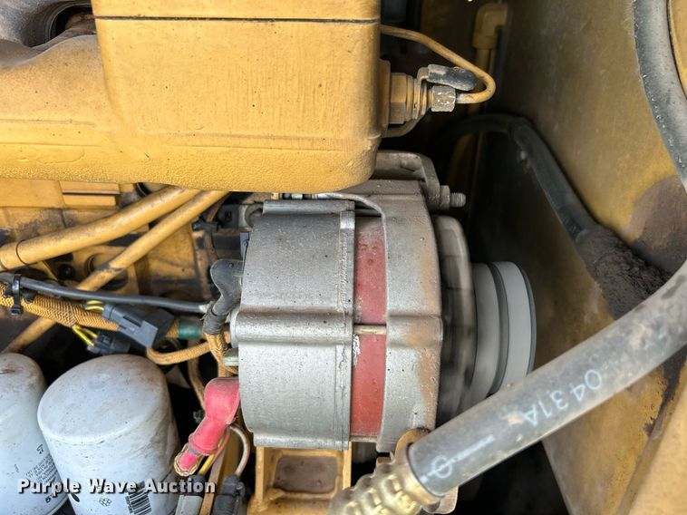 image for item DI7942 2001 Caterpillar 924G  wheel loader