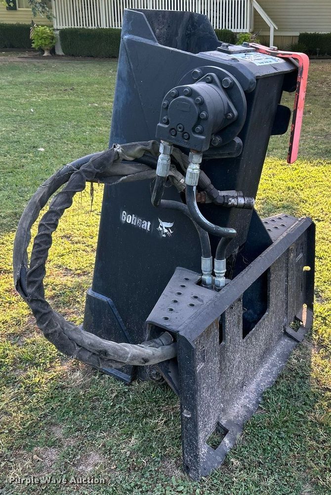 image for item DI7953 Bobcat  skid steer drop hammer