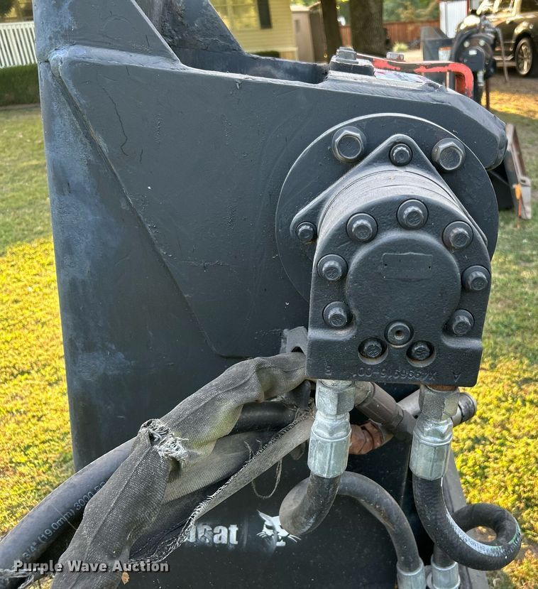 image for item DI7953 Bobcat  skid steer drop hammer