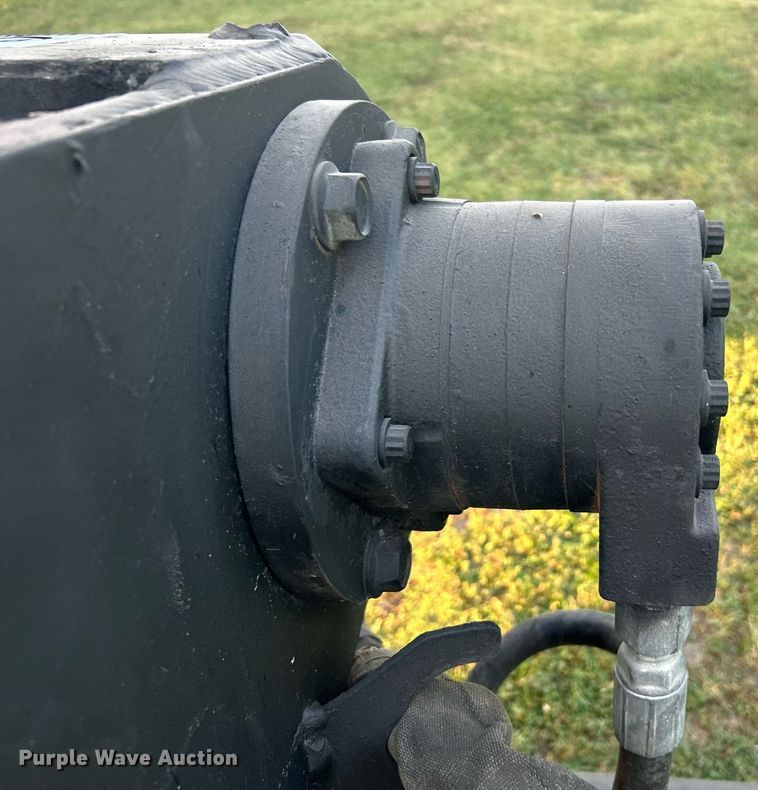 image for item DI7953 Bobcat  skid steer drop hammer