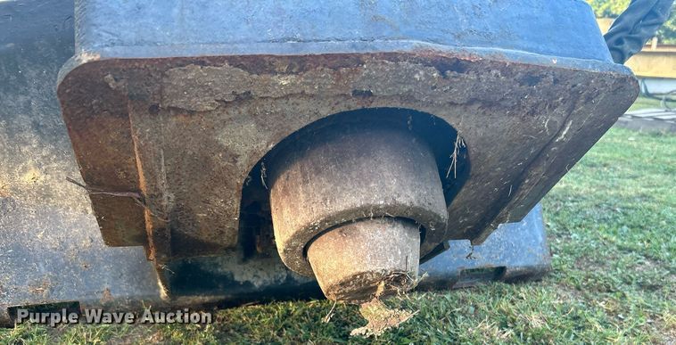 image for item DI7953 Bobcat  skid steer drop hammer