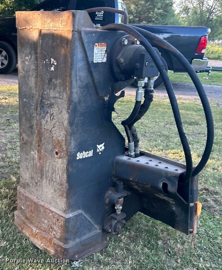 image for item DI7954 Bobcat  skid steer drop hammer