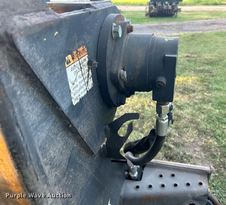 image for item DI7954 Bobcat  skid steer drop hammer