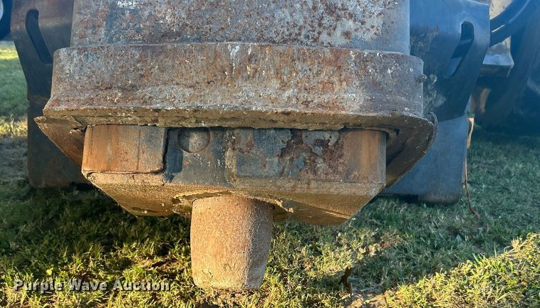 image for item DI7954 Bobcat  skid steer drop hammer