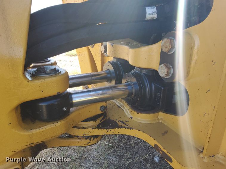 image for item DJ0836 2013 Caterpillar 420F IT  backhoe