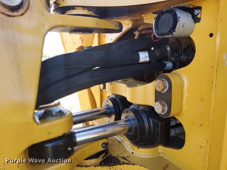 image for item DJ0836 2013 Caterpillar 420F IT  backhoe