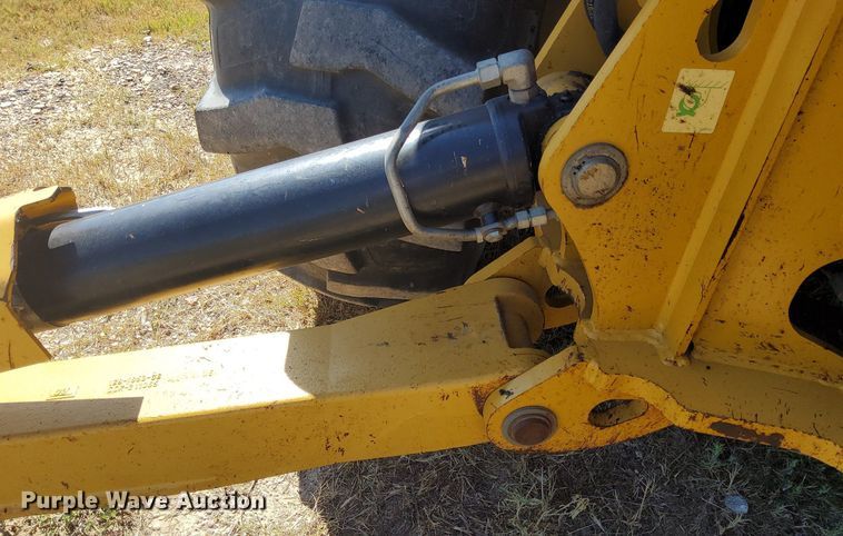 image for item DJ0836 2013 Caterpillar 420F IT  backhoe