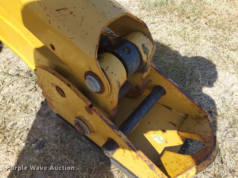 image for item DJ0836 2013 Caterpillar 420F IT  backhoe