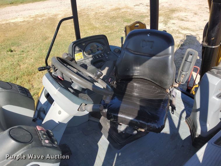 image for item DJ0836 2013 Caterpillar 420F IT  backhoe