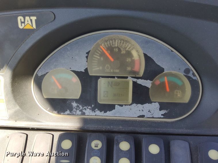 image for item DJ0836 2013 Caterpillar 420F IT  backhoe