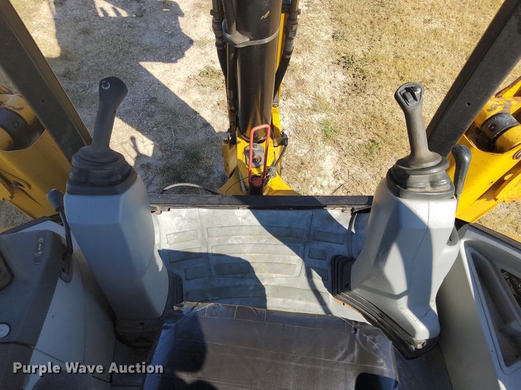 image for item DJ0836 2013 Caterpillar 420F IT  backhoe