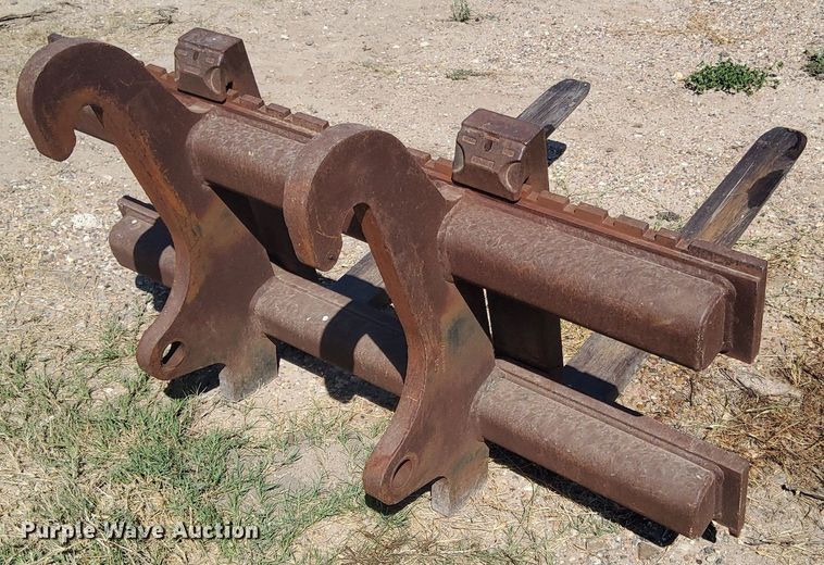 image for item DJ0836 2013 Caterpillar 420F IT  backhoe