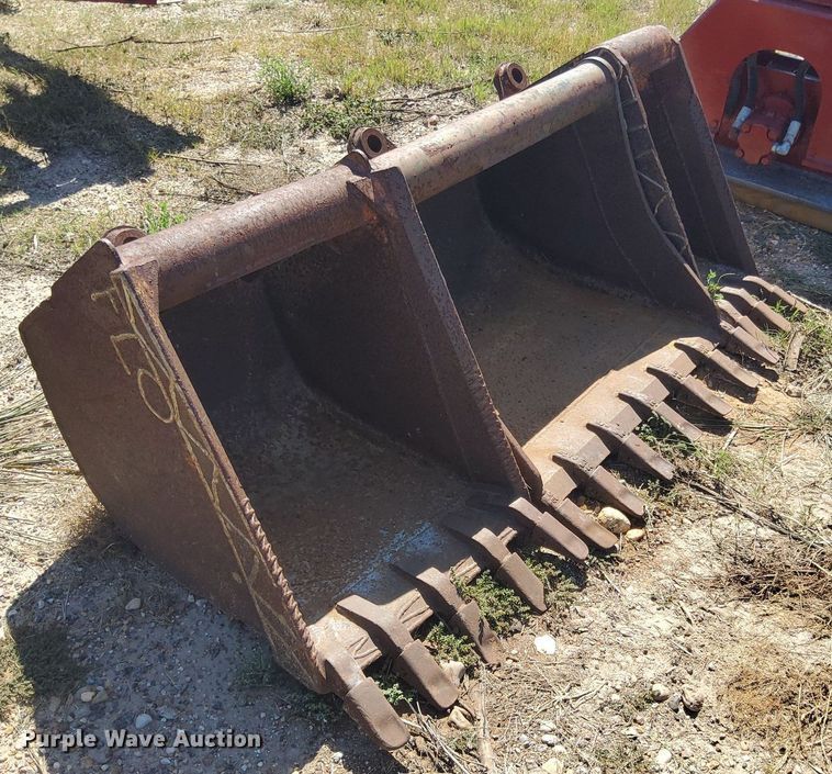 image for item DJ0836 2013 Caterpillar 420F IT  backhoe