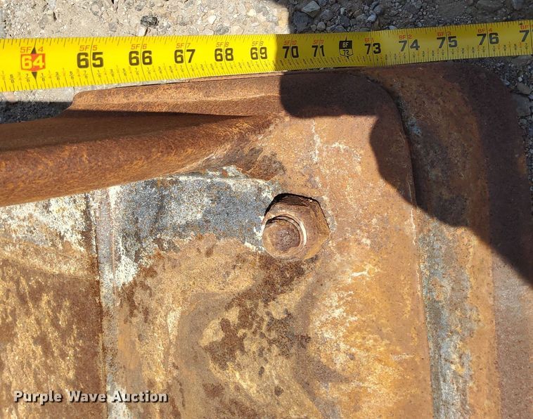 image for item DJ0838 2017 Liebherr L586  wheel loader