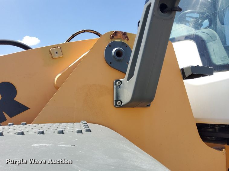 image for item DJ0838 2017 Liebherr L586  wheel loader
