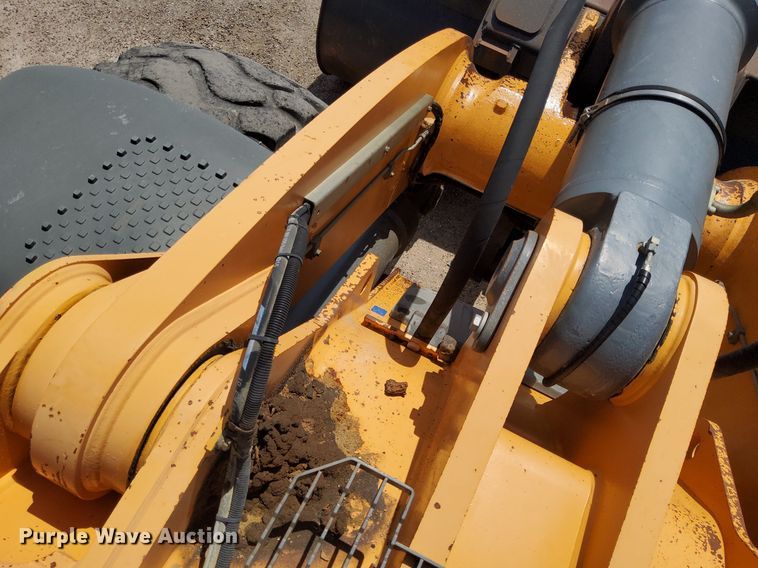 image for item DJ0838 2017 Liebherr L586  wheel loader