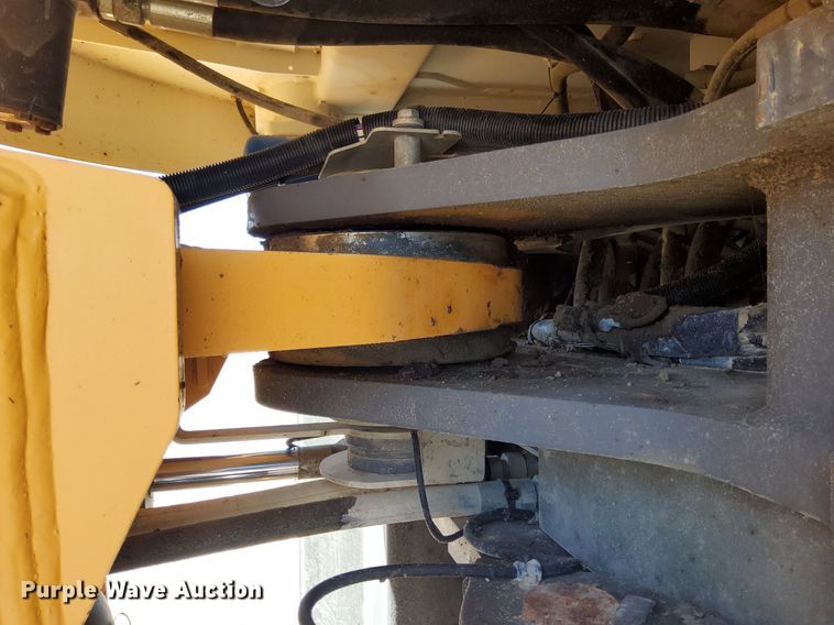 image for item DJ0838 2017 Liebherr L586  wheel loader