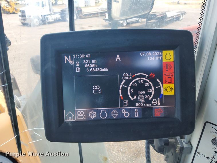 image for item DJ0838 2017 Liebherr L586  wheel loader