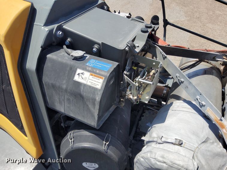 image for item DJ0838 2017 Liebherr L586  wheel loader