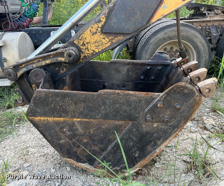 image for item DM1998 Komatsu PC128UU-1  excavator