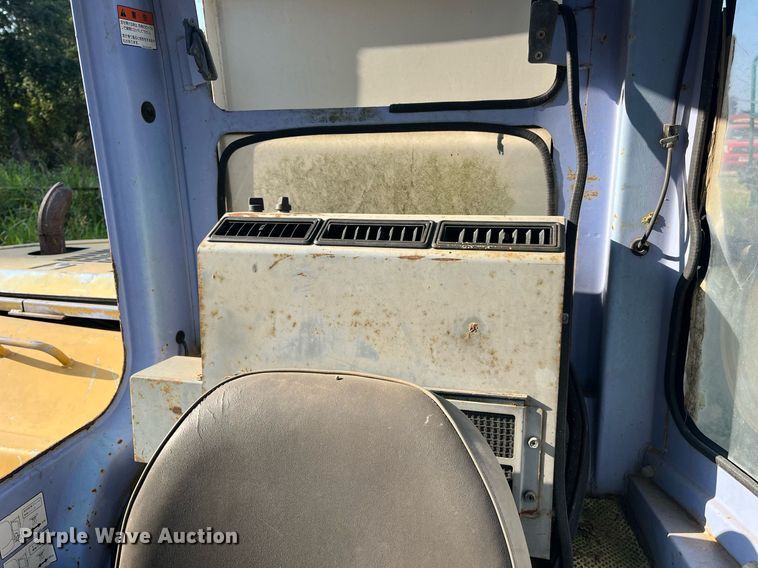 image for item DM1998 Komatsu PC128UU-1  excavator