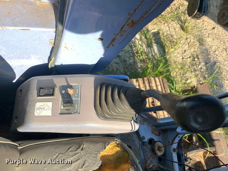 image for item DM1998 Komatsu PC128UU-1  excavator