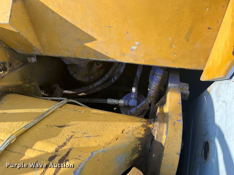 image for item DM1998 Komatsu PC128UU-1  excavator