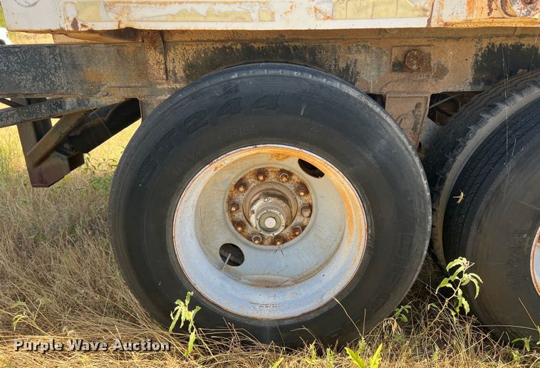 image for item DN3114 1984 Clement  end dump pup trailer