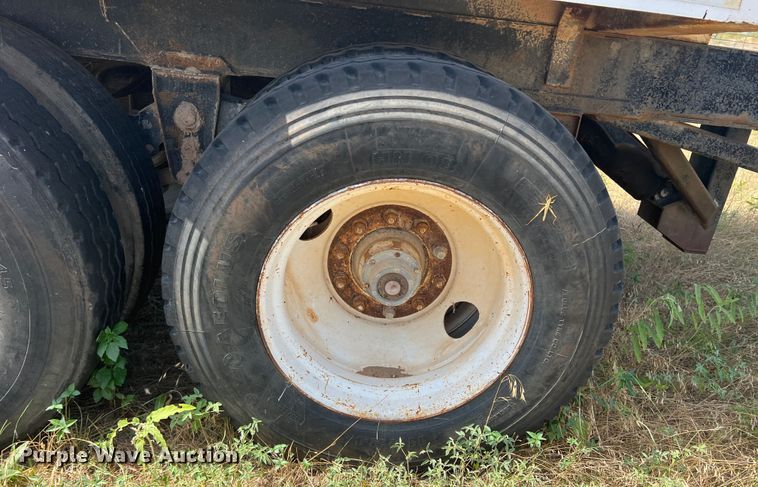 image for item DN3114 1984 Clement  end dump pup trailer