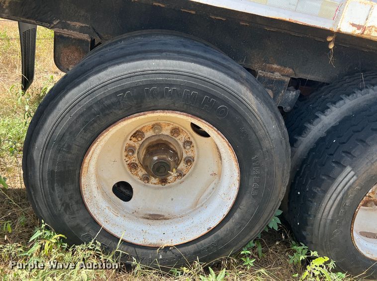 image for item DN3114 1984 Clement  end dump pup trailer