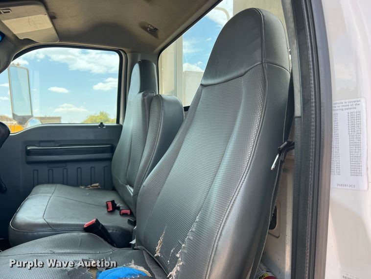 image for item DN3117 2013 Ford F750 Super Duty  forestry bucket truck