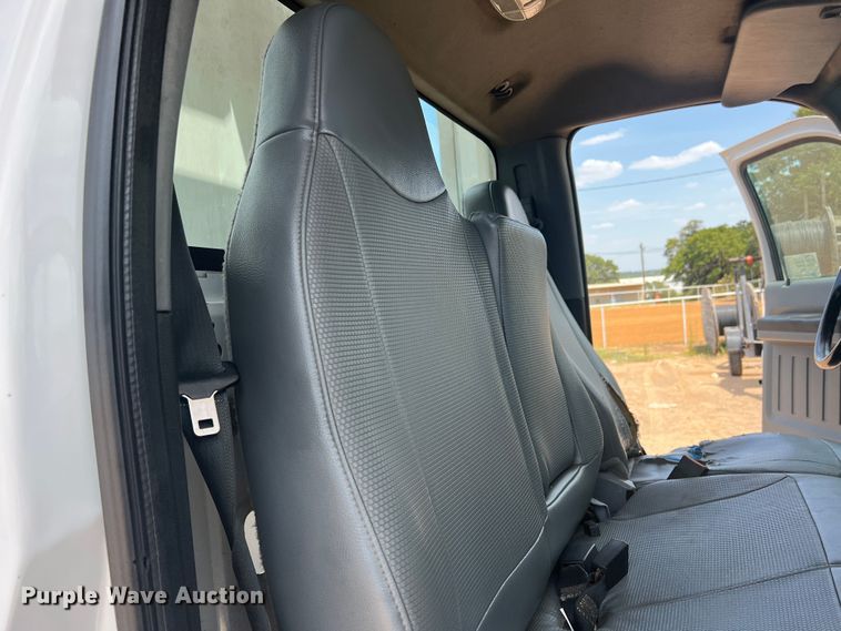 image for item DN3117 2013 Ford F750 Super Duty  forestry bucket truck