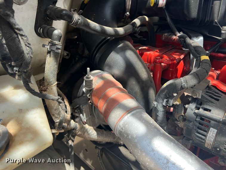 image for item DN3117 2013 Ford F750 Super Duty  forestry bucket truck