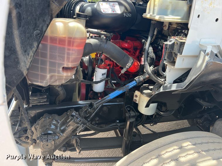 image for item DN3117 2013 Ford F750 Super Duty  forestry bucket truck