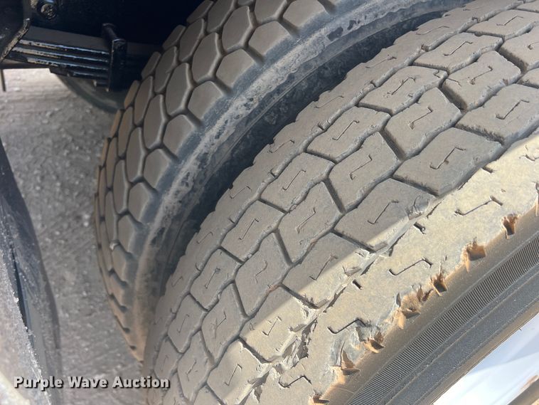 image for item DN3117 2013 Ford F750 Super Duty  forestry bucket truck