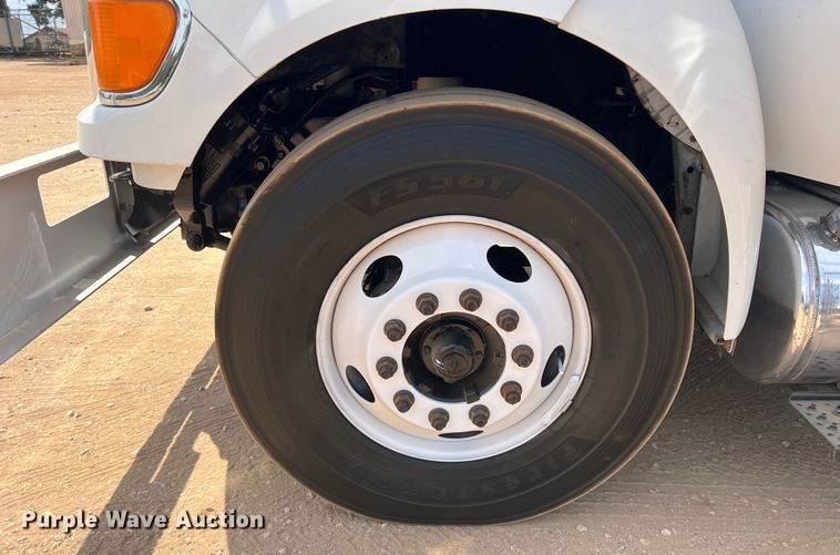 image for item DN3117 2013 Ford F750 Super Duty  forestry bucket truck