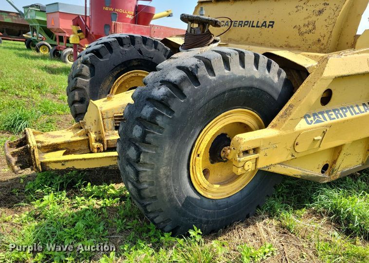 image for item DN4047 Caterpillar 70  scraper