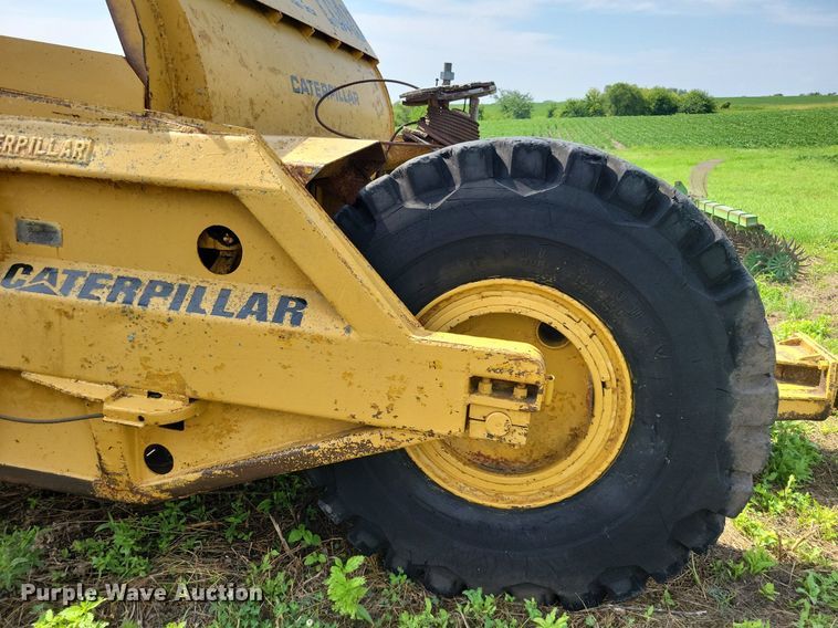 image for item DN4047 Caterpillar 70  scraper