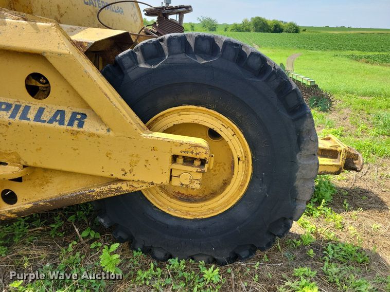 image for item DN4047 Caterpillar 70  scraper