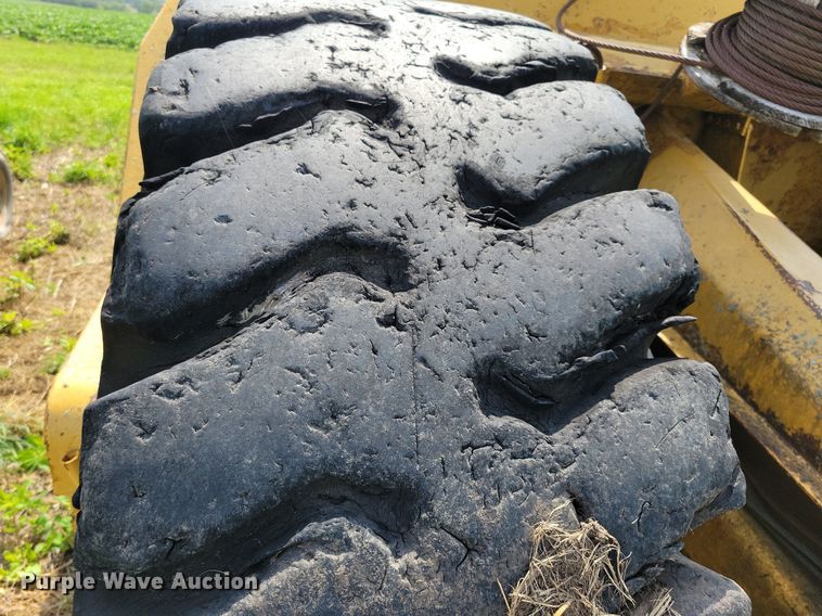 image for item DN4047 Caterpillar 70  scraper