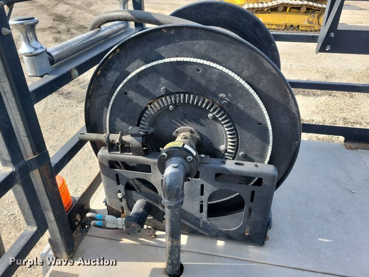 image for item DN4050 2020 Apex XA1200GN-G2  hydroseeder