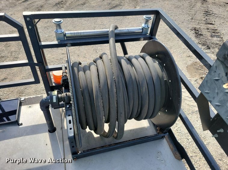 image for item DN4050 2020 Apex XA1200GN-G2  hydroseeder