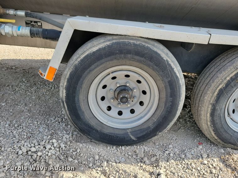 image for item DN4050 2020 Apex XA1200GN-G2  hydroseeder