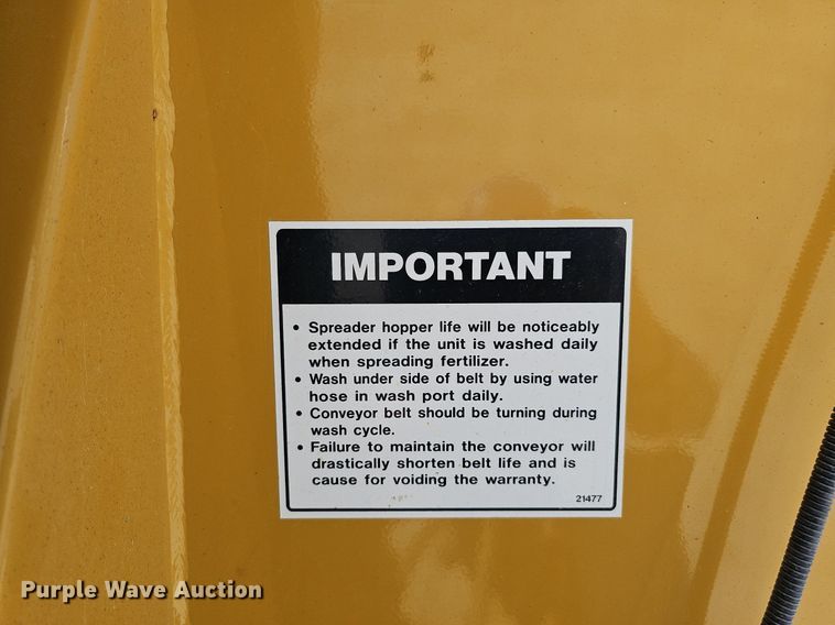 image for item DO2793 2006 Sterling LT9500  dump truck